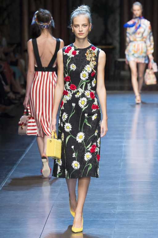 Платья Dolce & Gabbana весна-лето 2016 фото