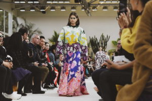 Коллекция вечерних платьев и модной женской одежды весна-лето 2019 от модного дома Valentino